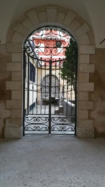 B&B Il Vicoletto LʼAquila Exteriér fotografie