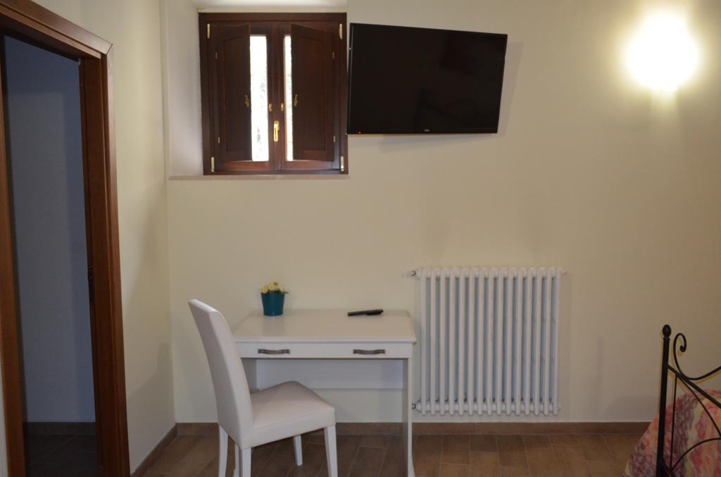 B&B Il Vicoletto LʼAquila Exteriér fotografie